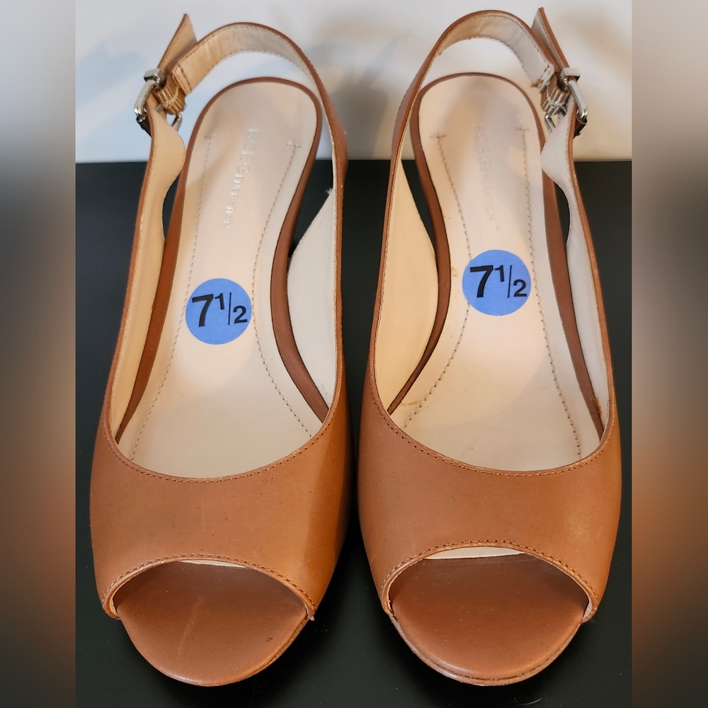 Women's Tan Peep-Toe Slingback Shoes NWOT